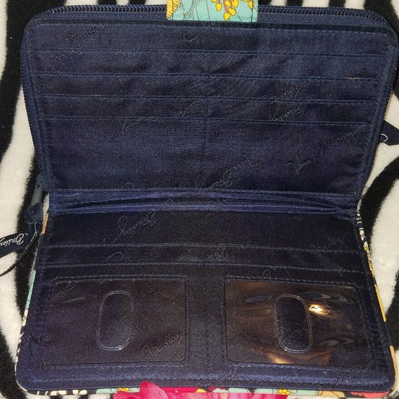 EUC VERA BRADLEY Black Floral Wallet - Picture 6 of 8